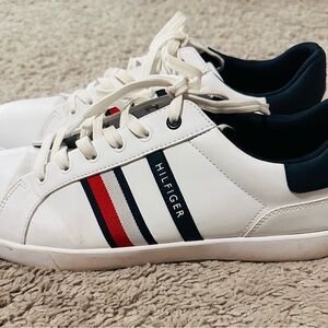 Tommy Hilfiger White Sneakers with Navy and Red Stripes